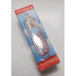 Tube PCF 82 de marque TELEFUNKEN