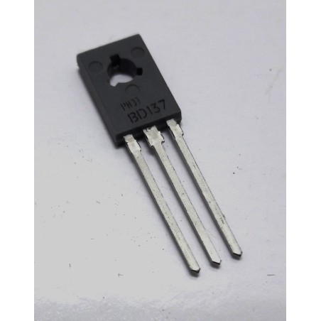Transistor BD137