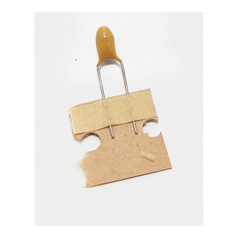 4.7mf 16volts tantal