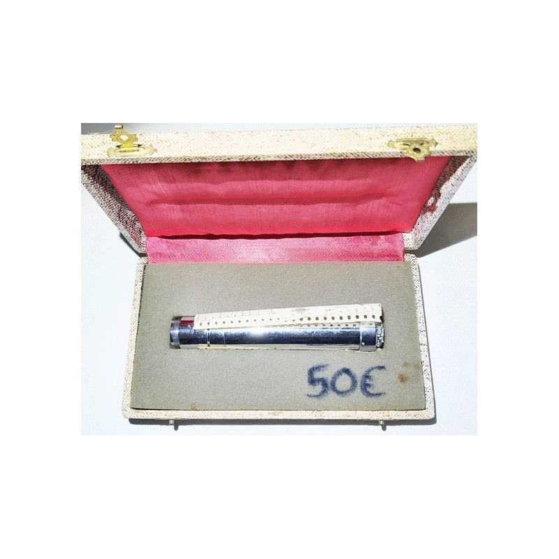 Micro melodium model 88