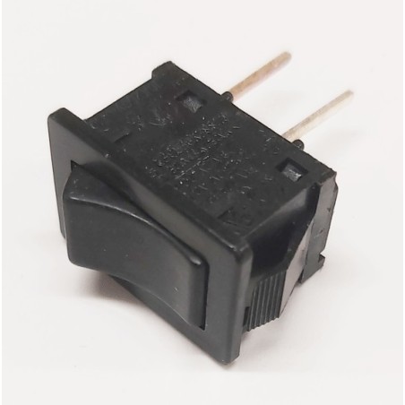 inversseur 3 positions 8 amp/250volts