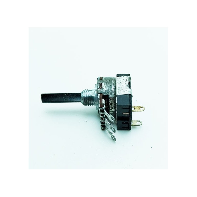 Potentiomètre 4k7K A axe 6mm avec interrupteur