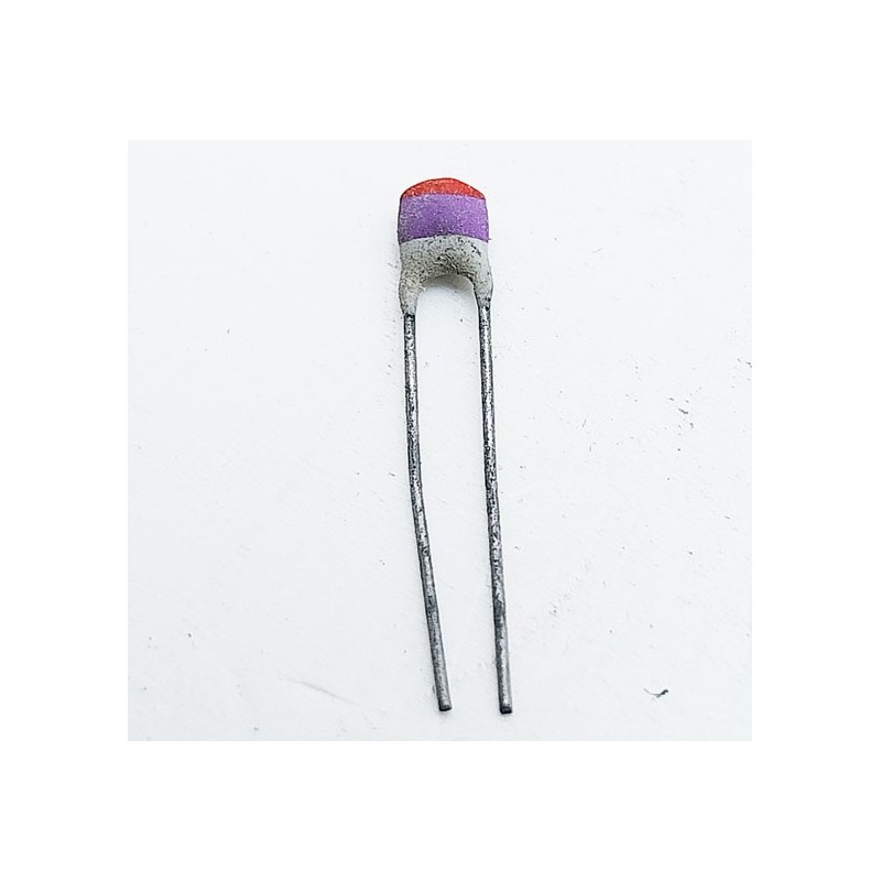 Condensateur céramique 0.82pf - 50volts
