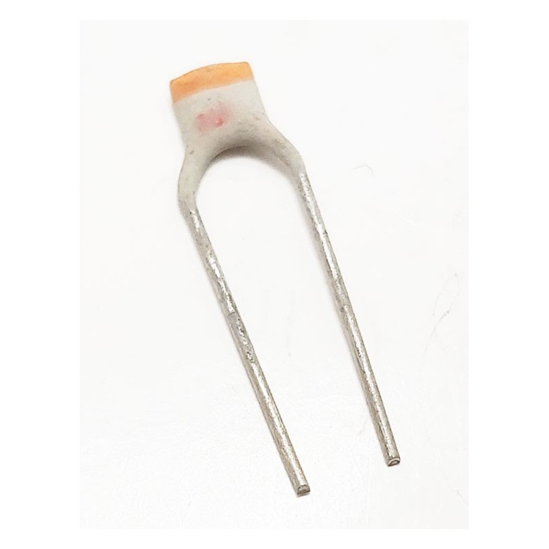 Condensateur céramique 0.56pf - 100volts