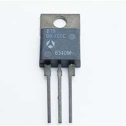 Triac BTB6-700