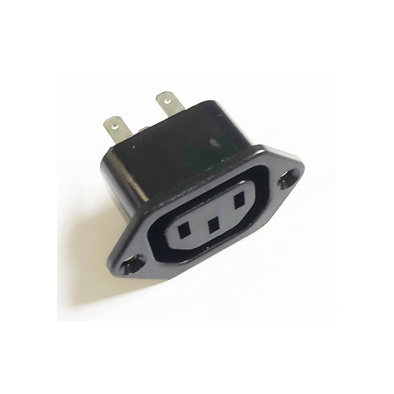 Prise secteur femelle chassis